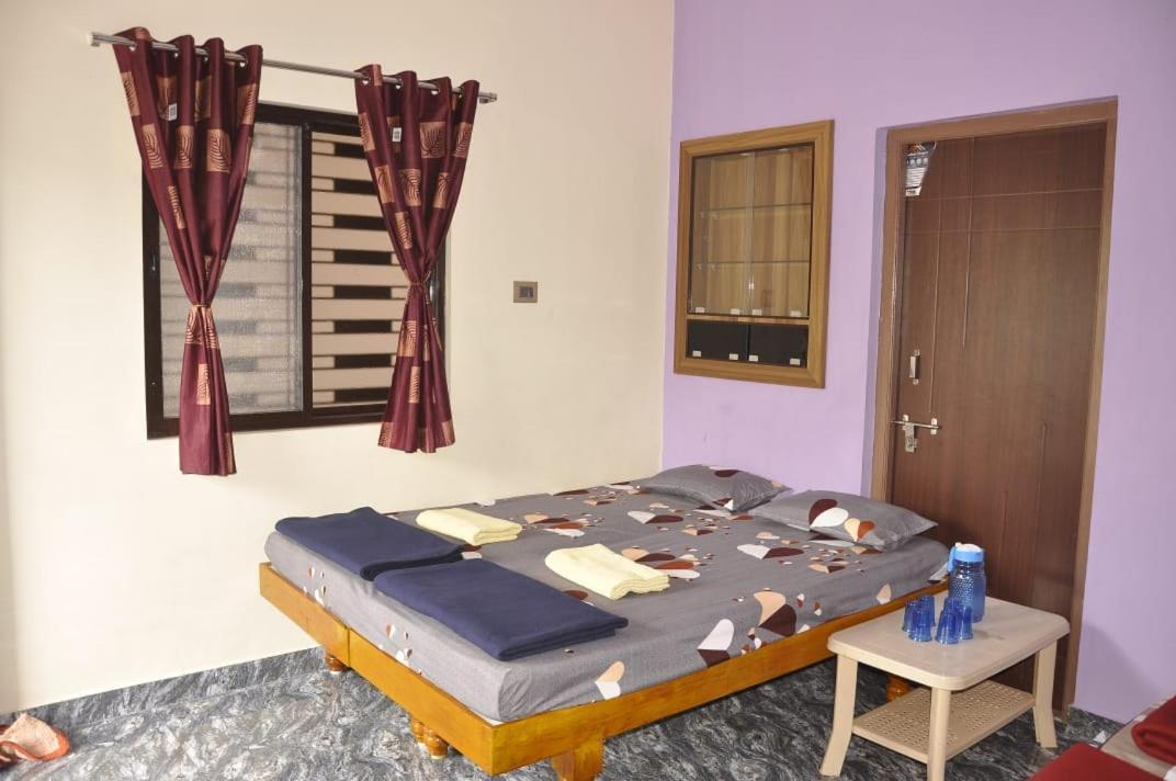 Classic Homestay 함피 객실 사진